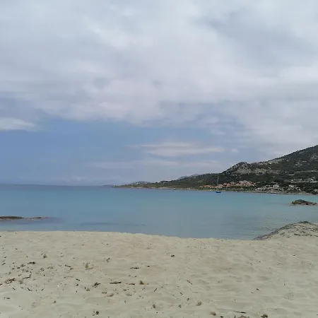 Lilou Et Leo Lumio (Corsica)